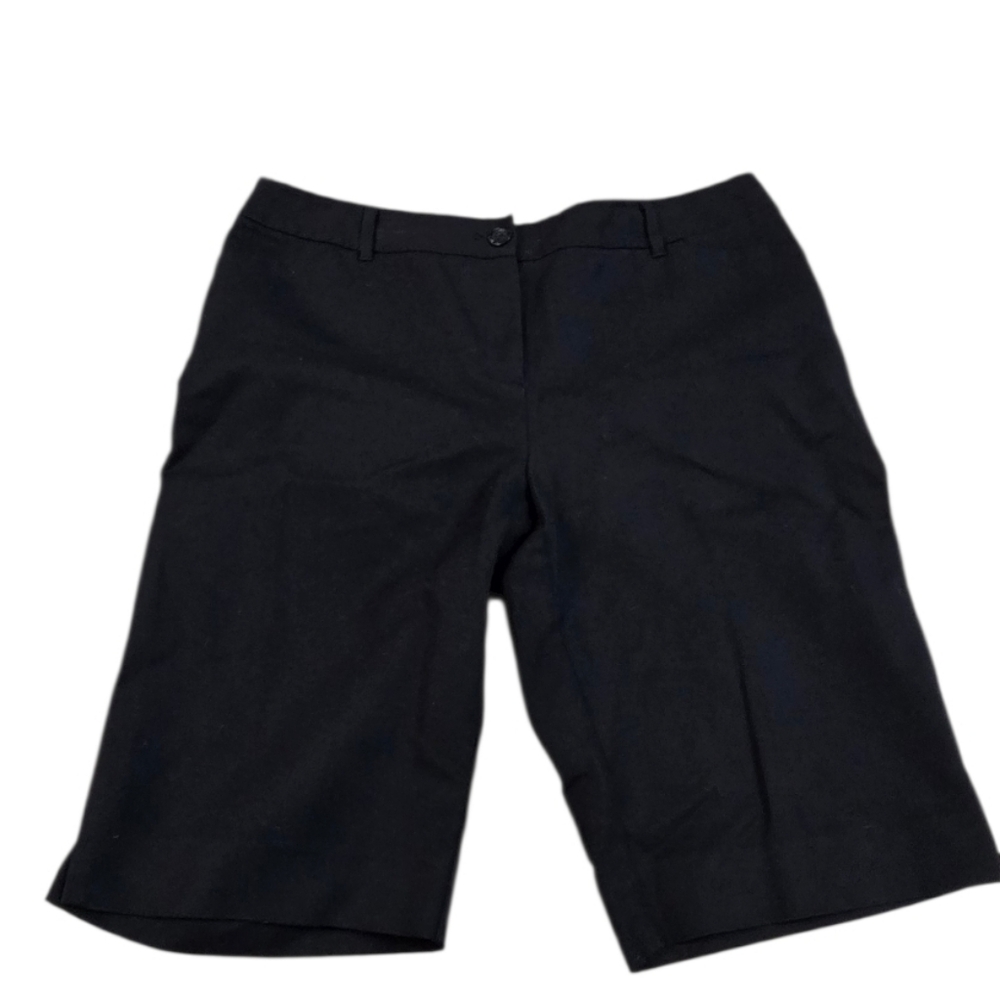 Chico's Black Women's Bermuda Shorts Classic Tailored Fit Size 2 (12-14)